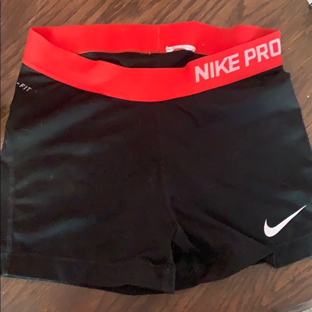 Black and red size med Nike pro shorts